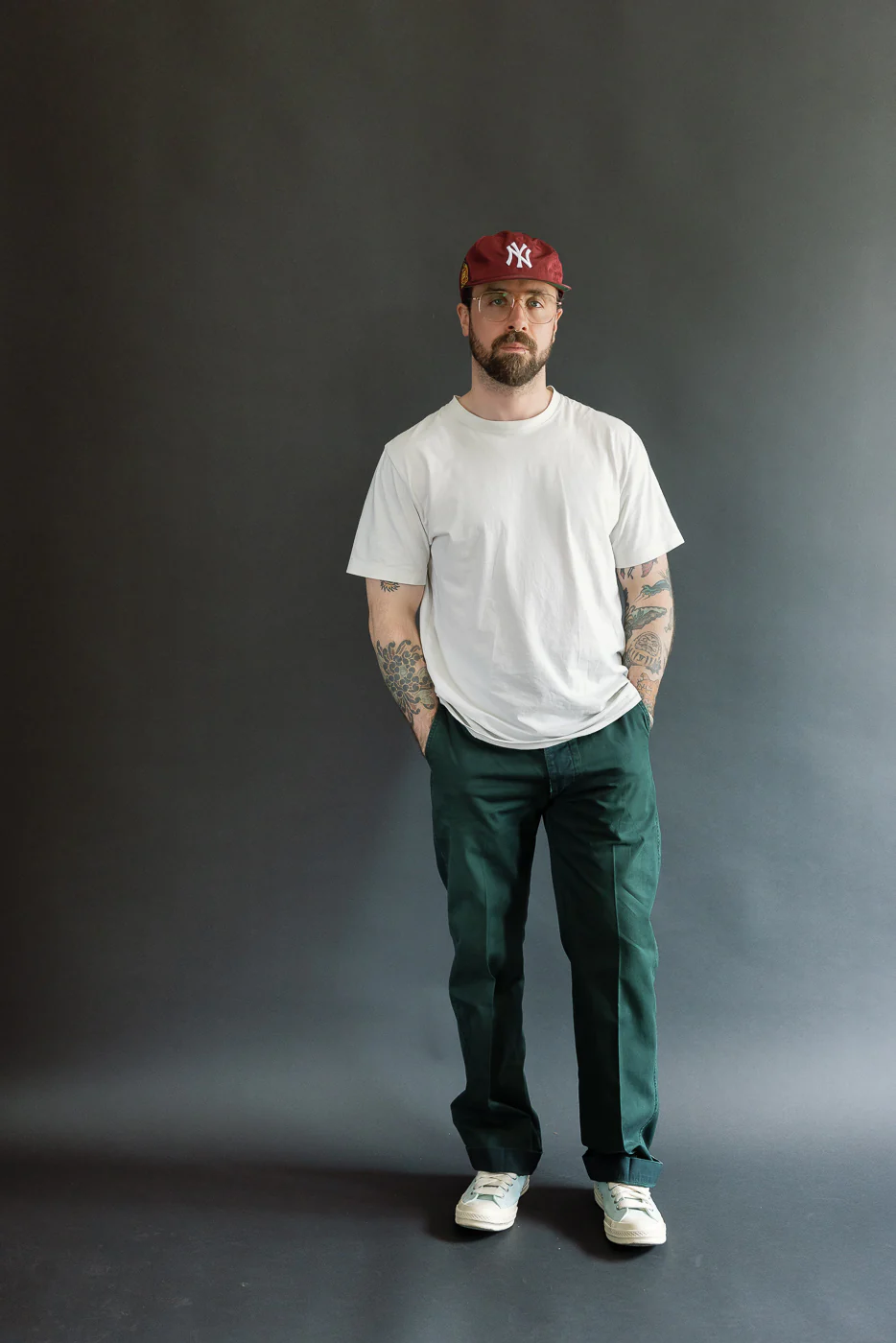 1923 - Veil Chino Trousers - Indigo x Green - Image 6