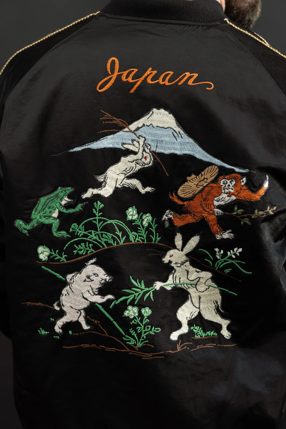 4639 - "Bird and Beast" Reversible Cariga Sukajan - Black, Ecru - Image 27