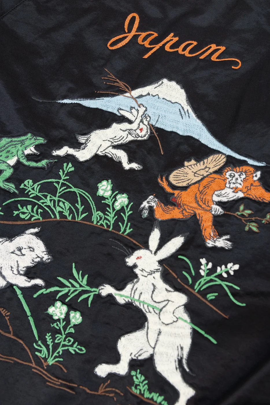 4639 - "Bird and Beast" Reversible Cariga Sukajan - Black, Ecru - Image 6