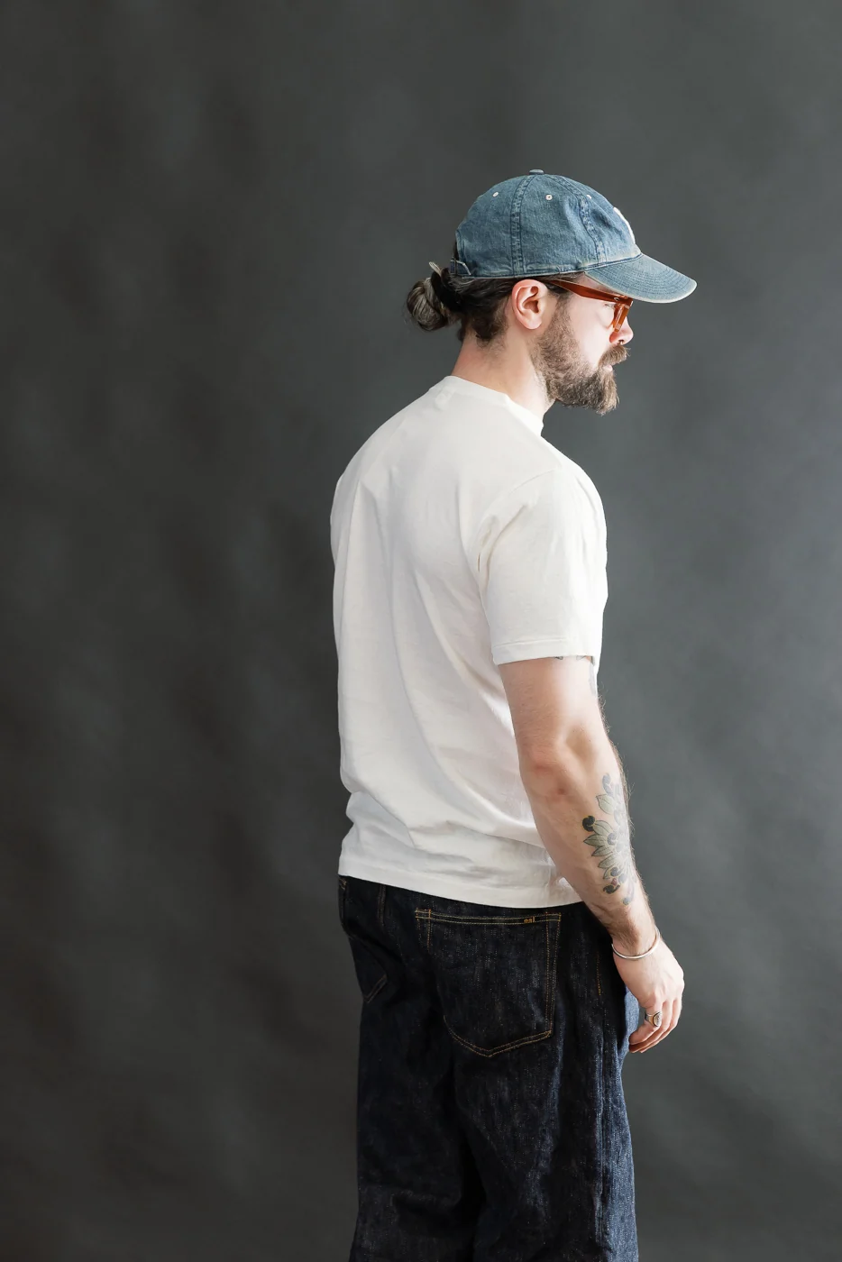 5.4oz - Raffy Tenjiku Printed T-Shirt "Seaplane" - Off White - Image 12