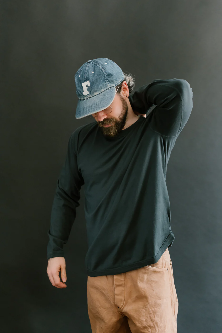 5222L - Flat Seam Heavyweight LS T-Shirt - Ink Black - Image 12