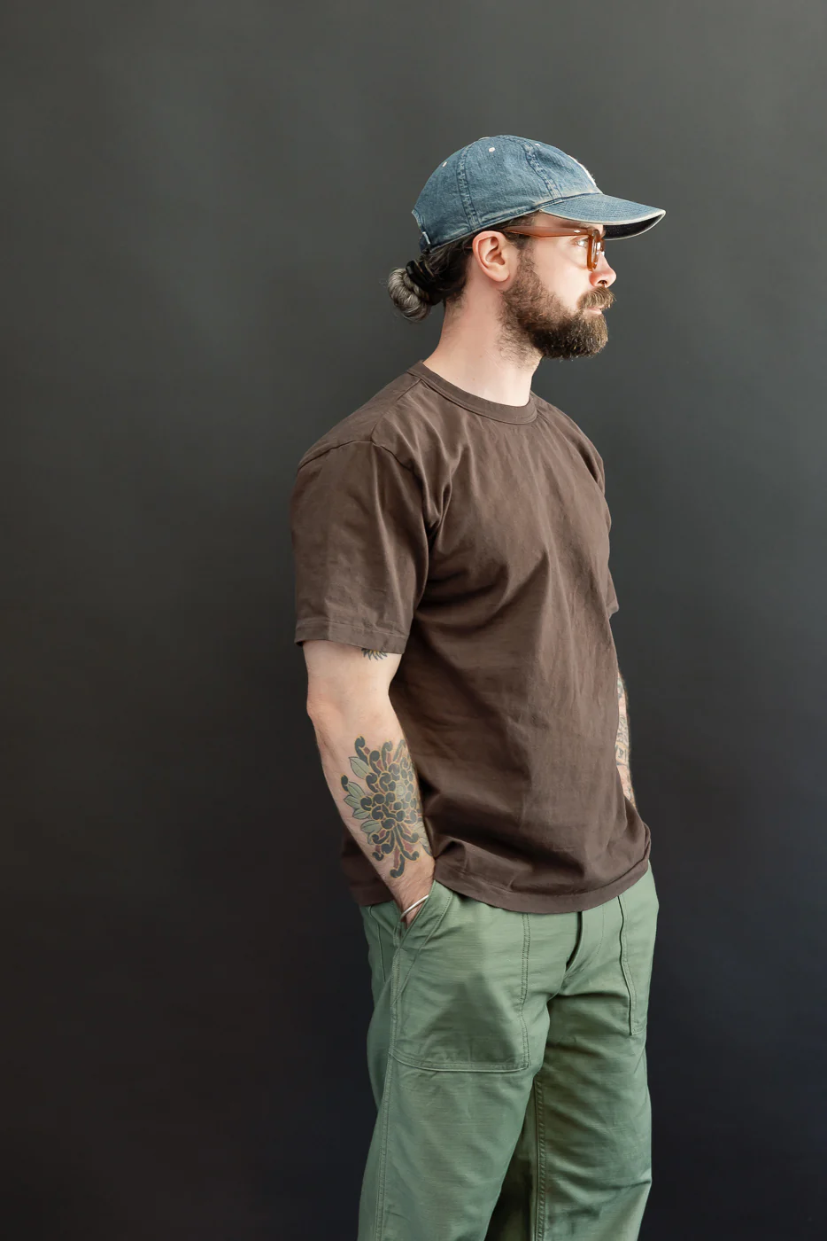 8204 - "Ishikawadai" T-shirt - Charcoal Black - Image 9