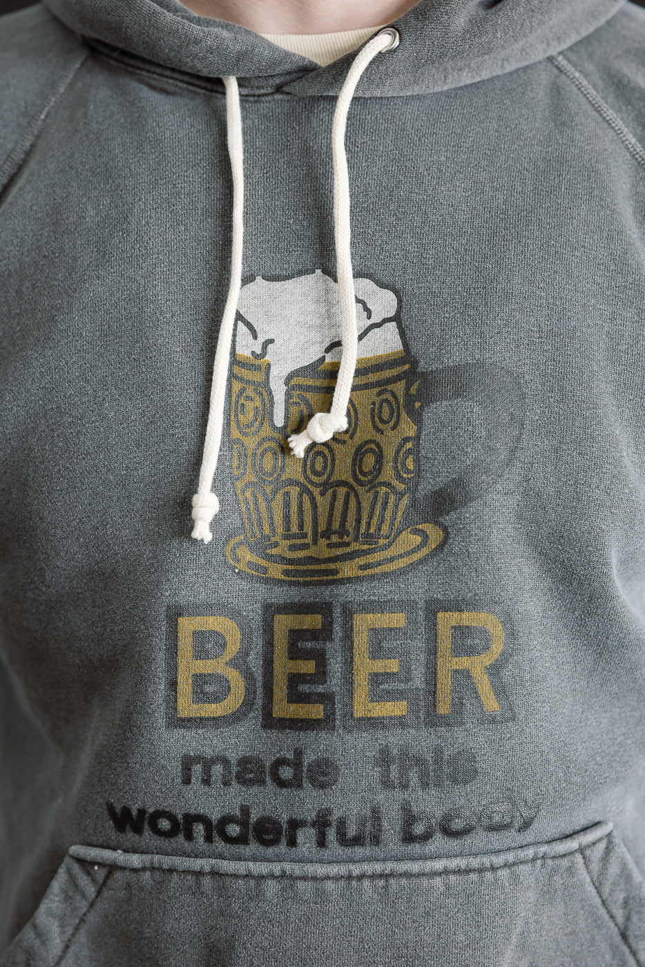 "Beer" Faded Print Sweat Hoodie - PD Sumikuro - Image 15