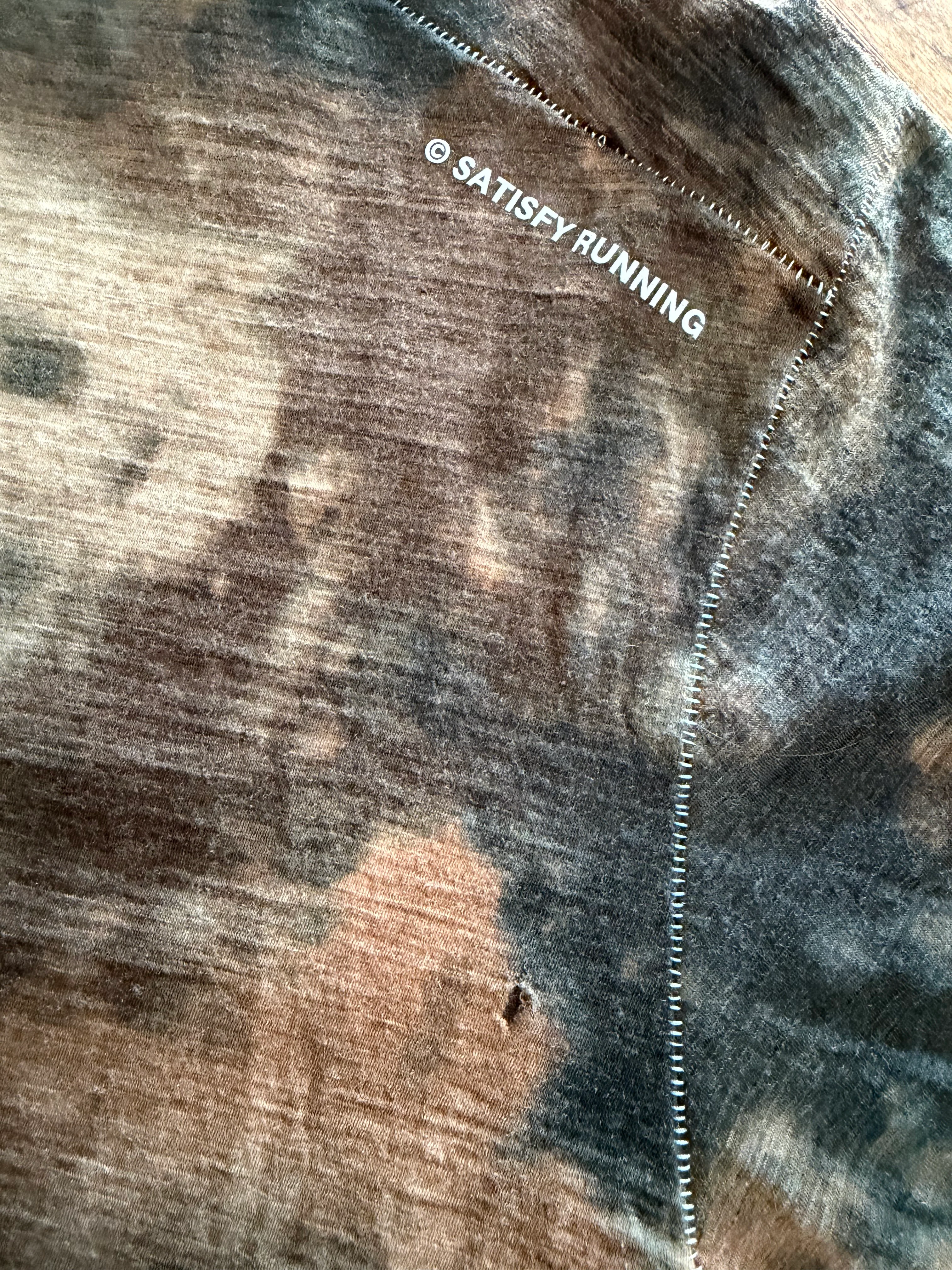 Gently Used Satisfy Running Merino Long-sleeve Tee - Size 2 - Image 5