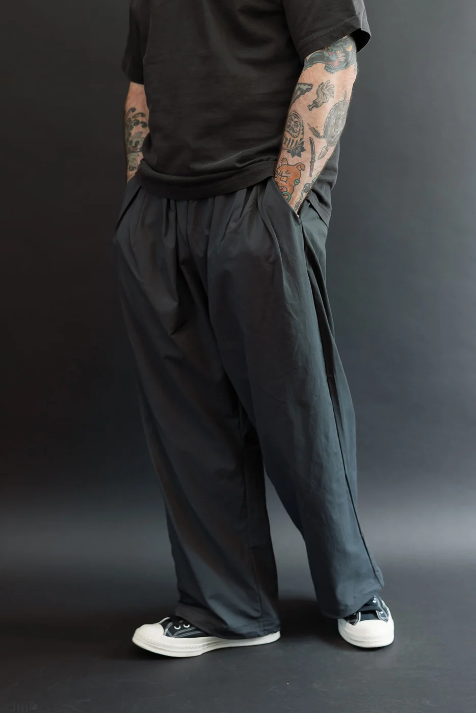 JM4651 - Gather Baggy Pants - 177 Ink Black - Image 10