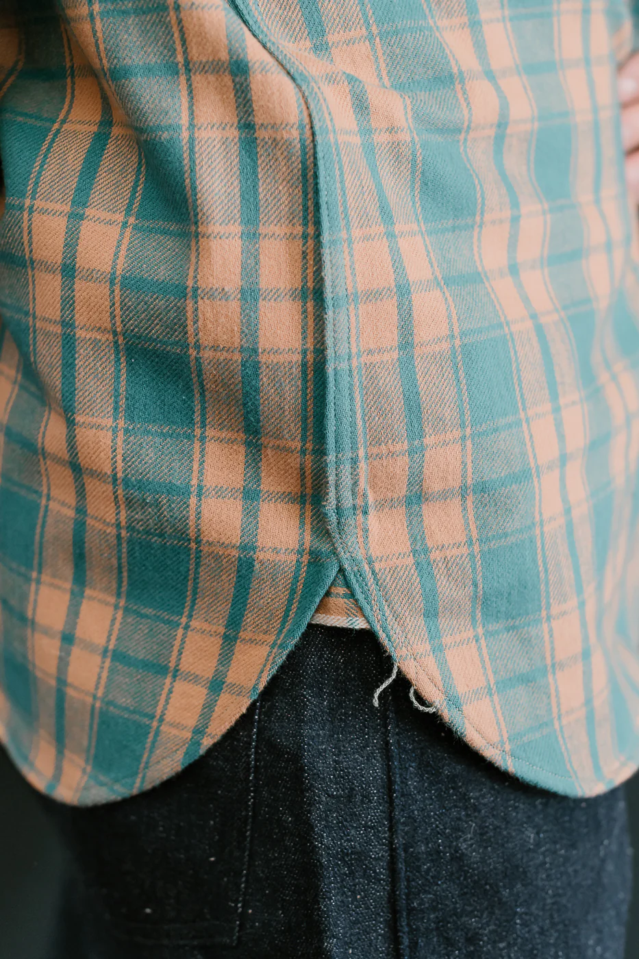 Lot JG-06-2 - The Ancient Flannel (rounded pockets) - Salmon - Image 19