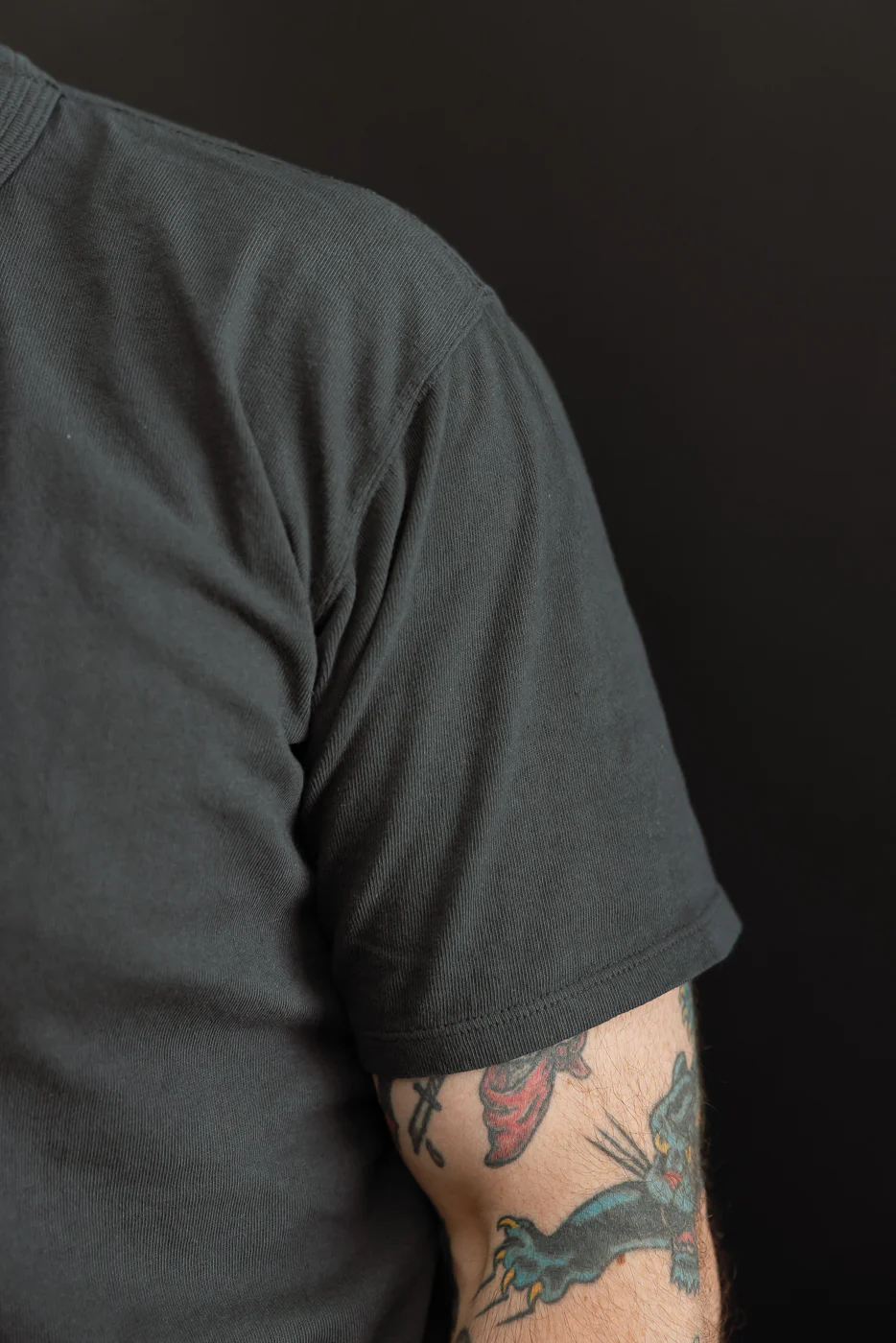 LRC1127 - Loopwheel Double Binder S/S Crewneck Tee - Antique Black - Image 15