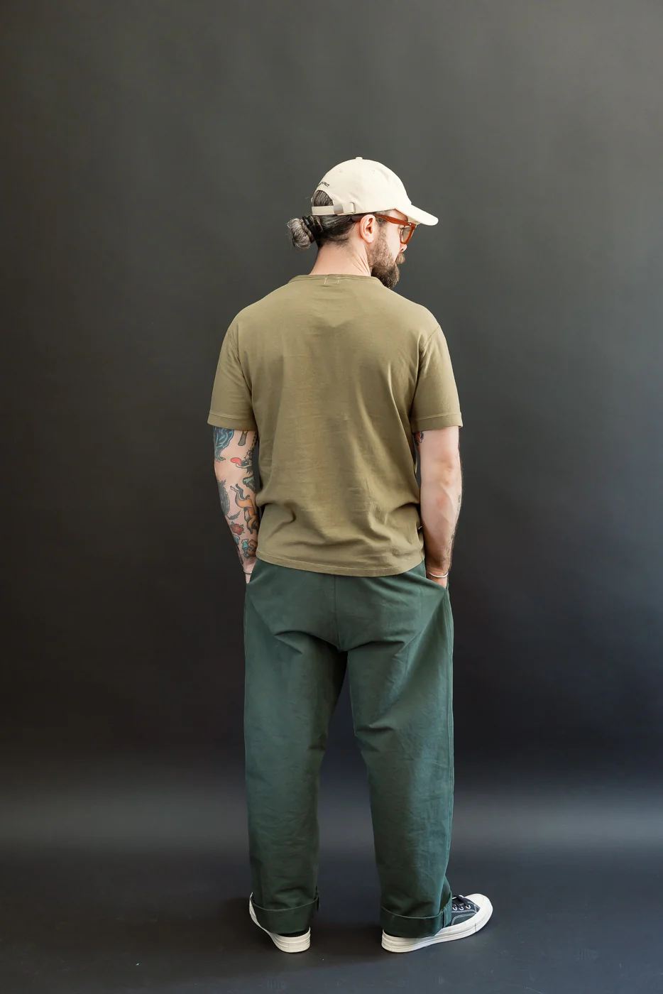 LRC1130 - Loopwheel Ribbed S/S Cuff Crew - Army Olive - Image 7