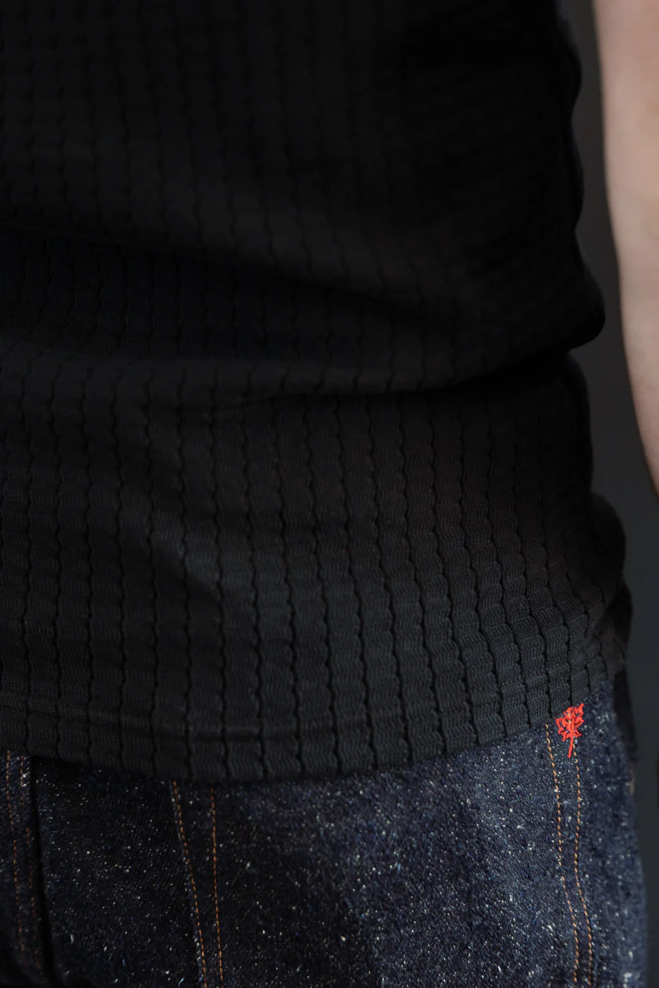 M-J-001 - Tank Top Mesh Cotton - Black - Image 17