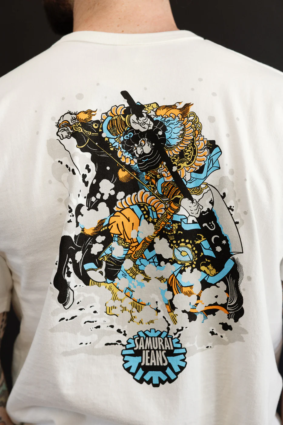 SJST26-102L - "Winter is Coming" 3cm Longer Heavyweight T-Shirt - White - Image 17